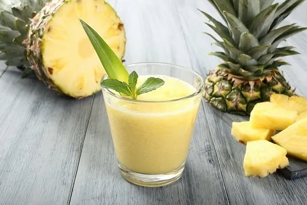 Pineapple smoothie Depositphotos_40024915_original pineapple, avocado